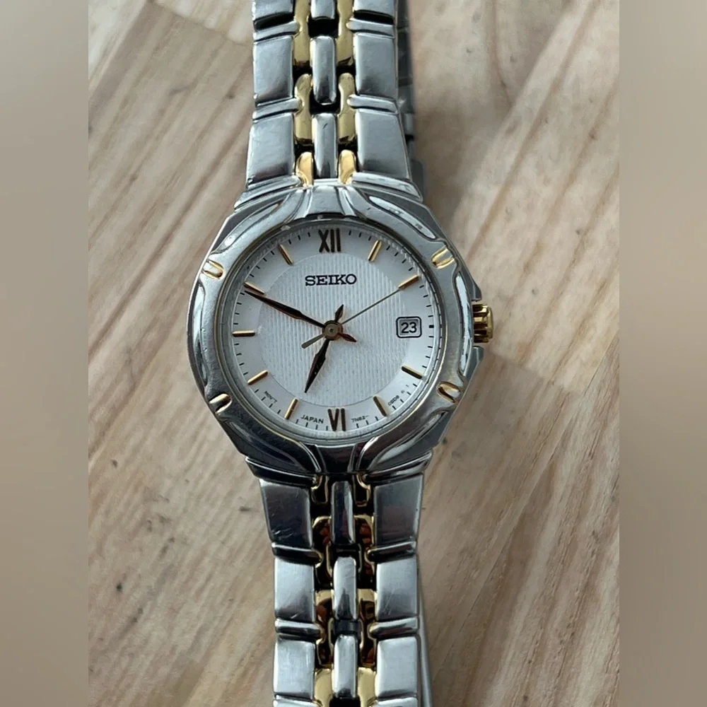 Seiko Ladies Watch Two-Tone Bracelet White Dial Date Window
